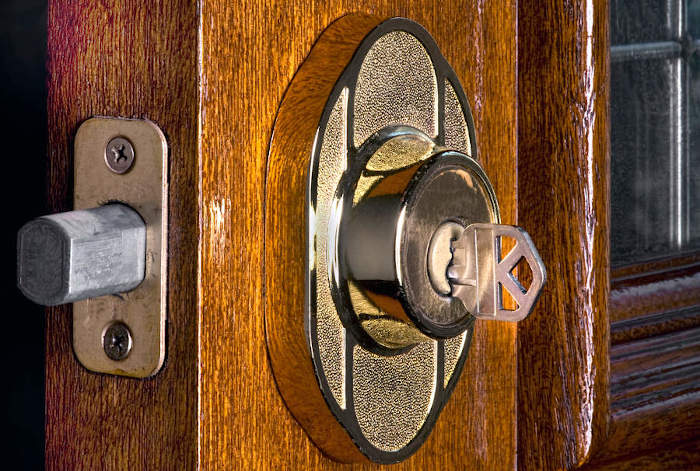 Deadbolt Lock