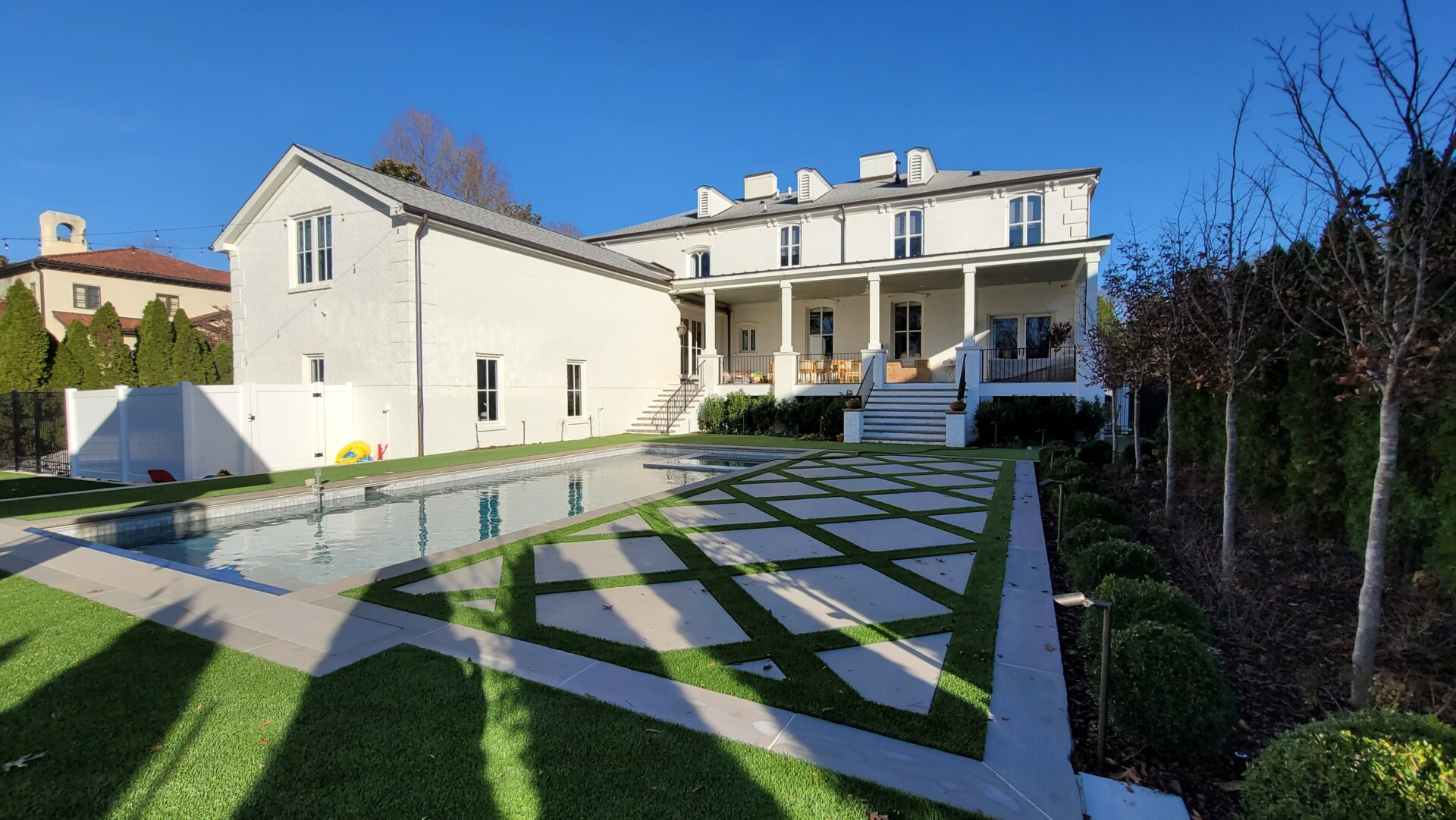 Transformative before and after showcasing a Nashville home remodeling project.